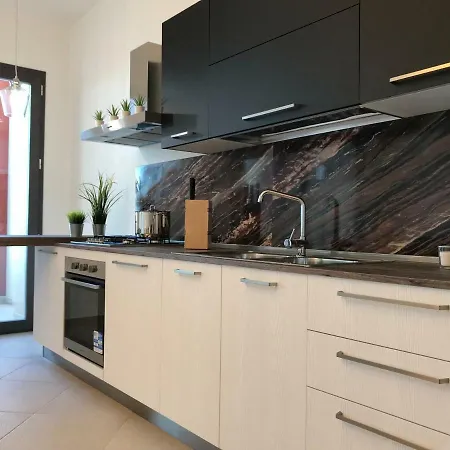 Red Luxury In Borgo Guardiola Near Cefalu Villa Mandra Capreria